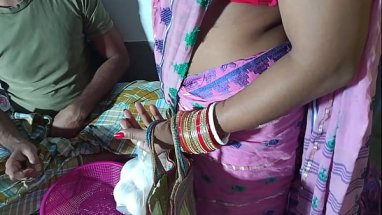 अंडे बेचने वाले ने घर में अकेली भाभी की जबरदस्ती चुदाई की xxx bhabhi sexy video hd